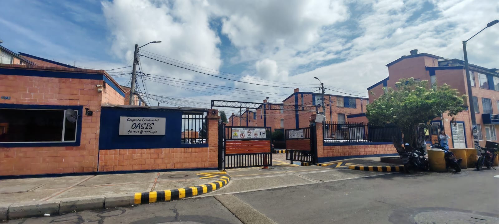 CASA EN VENTA EN SUBA CONJUNTO OASIS 2 CERCA AL CC PLAZA IMPERIAL 