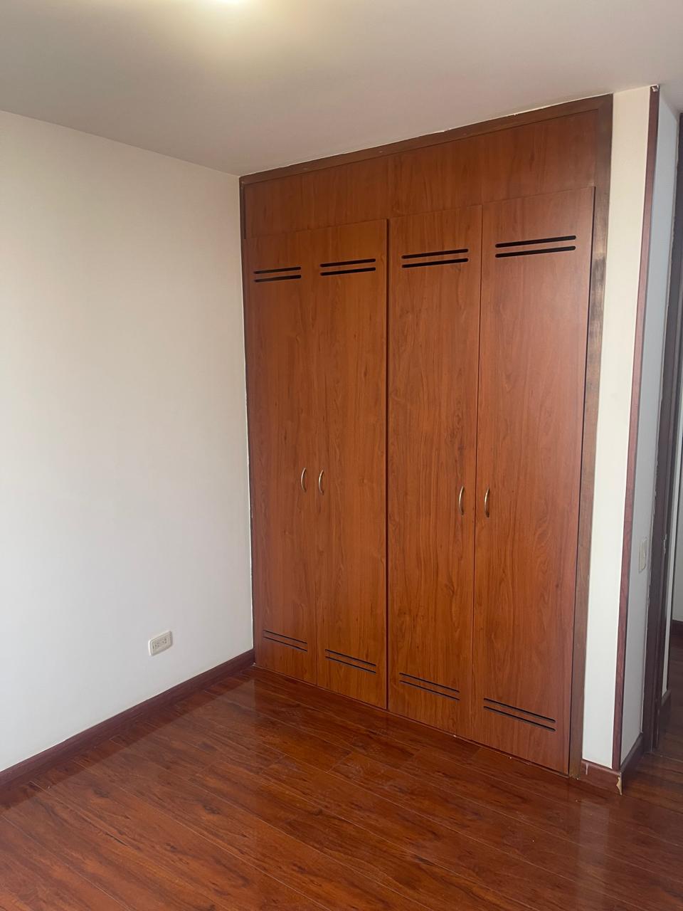 APARTAMENTO EN VENTA EN CLUB HOUSE GRAN GRANADA ENGATIVÁ, CONJUNTO RESIDENCIAL GRAN GRANADA CLUB. - Imagen 3