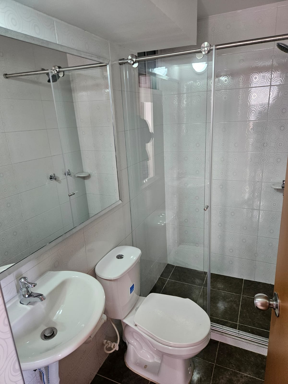 APARTAMENTO EN VENTA –EN SUBA, ARBOLEDA DEL PINAR II BARRIO TUNA BAJA. SOLO 9 AÑOS DE ANTIGÜEDAD 3HABITACIONES 1BAÑO - Imagen 5