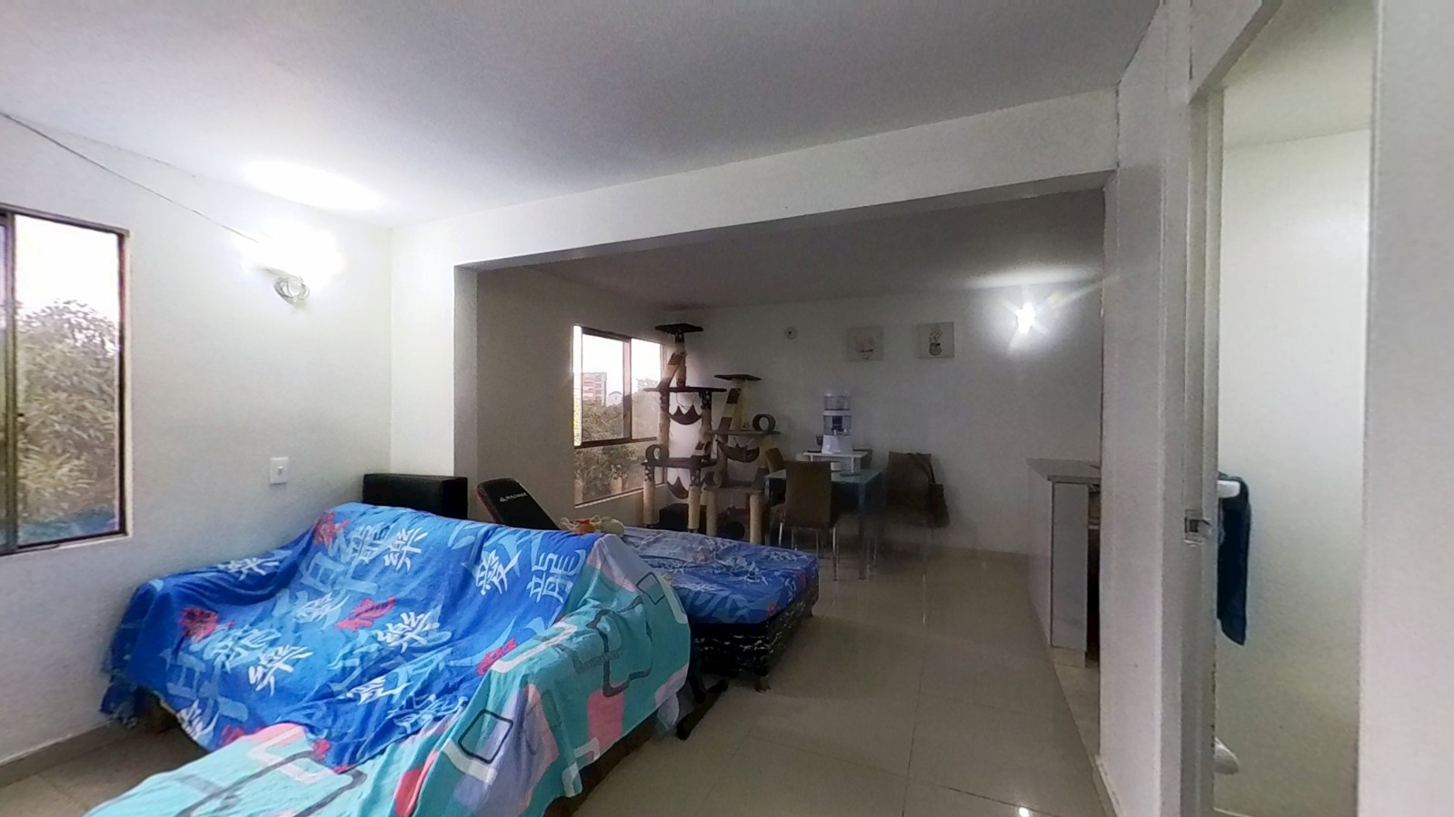  VENDO APARTAMENTO CERCA AL CENTRO COMERCIAL TITAN PLAZA, CONJUNTO PARQUE LOS LAGARTOS. - Imagen 5