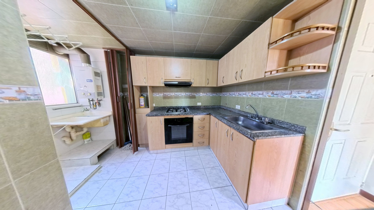 APARTAMENTO EN VENTA ENGATIVÁ LOS ARCES AZULES - AMPLIO CON PARQUEADERO - Imagen 4