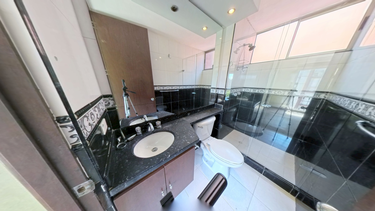 APARTAMENTO EN VENTA ENGATIVÁ LOS ARCES AZULES - AMPLIO CON PARQUEADERO - Imagen 5